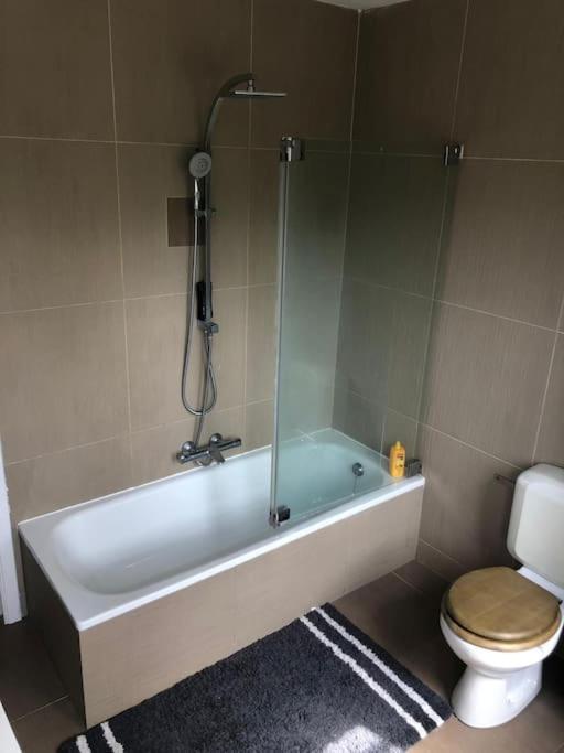 Grande Maison Cozy, Sud, 15 Min Spa Francorchamps ธูส์ ภายนอก รูปภาพ