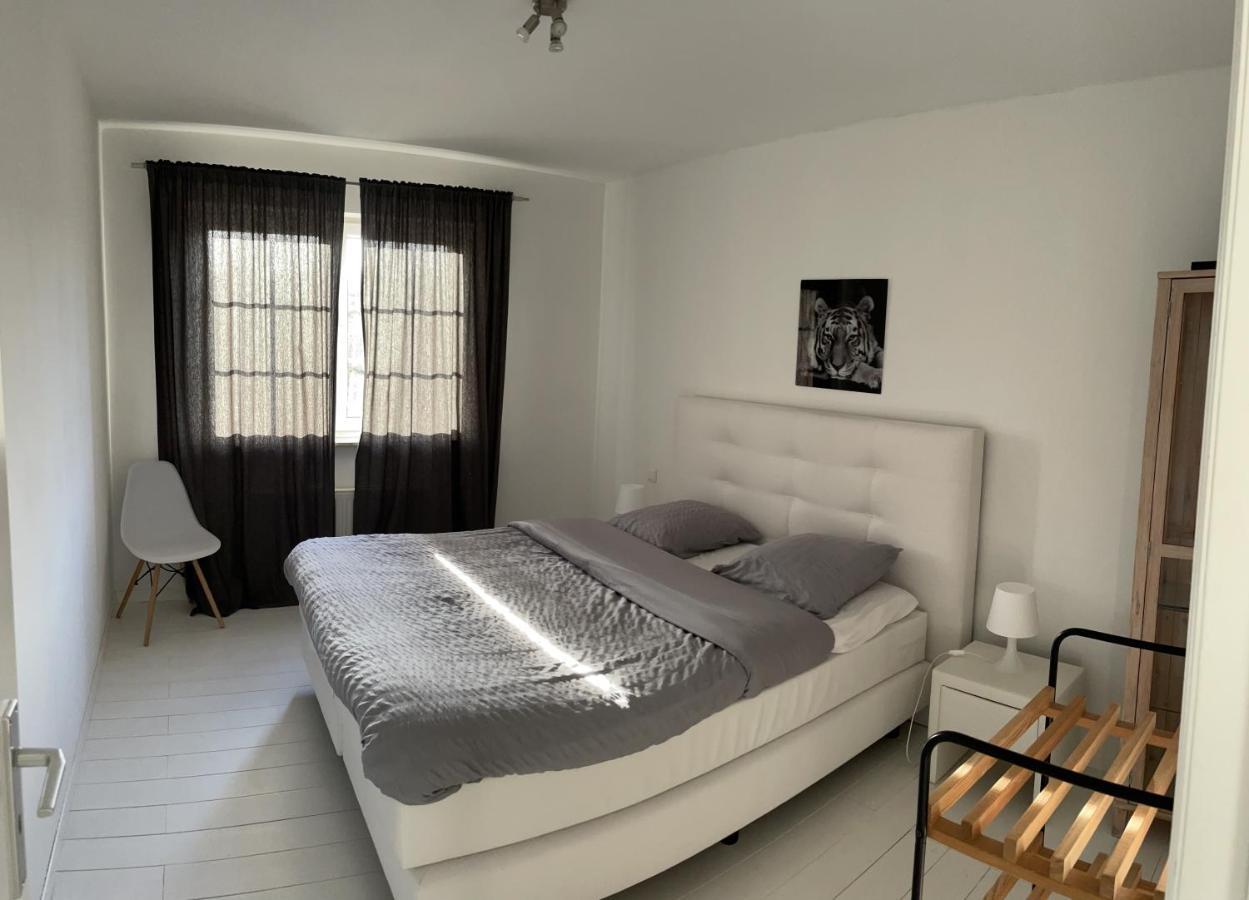 Grande Maison Cozy, Sud, 15 Min Spa Francorchamps ธูส์ ภายนอก รูปภาพ